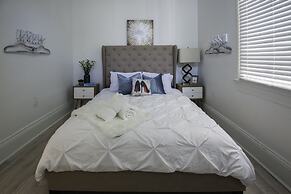 Best Location 7BR Next to FR Quarter! By YouRent