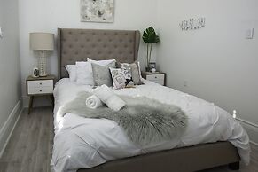 Best Location 7BR Next to FR Quarter! By YouRent