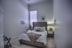 Best Location 7BR Next to FR Quarter! By YouRent