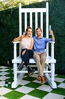 Best Location 7BR Next to FR Quarter! By YouRent