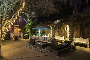 Best Location 7BR Next to FR Quarter! By YouRent