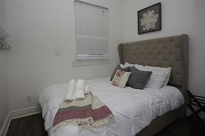 5 BR for 10! Prime Spot Near FR QT by YouRent!