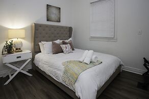 5 BR for 10! Prime Spot Near FR QT by YouRent!