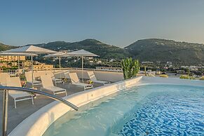 Domo20 Hotel & Sky Bar