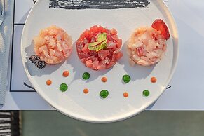 Domo20 Hotel & Sky Bar