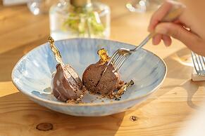 Domo20 Hotel & Sky Bar