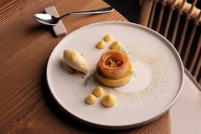 Domo20 Hotel & Sky Bar