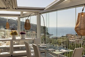 Domo20 Hotel & Sky Bar