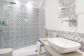 Domo20 Hotel & Sky Bar