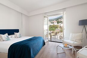 Domo20 Hotel & Sky Bar