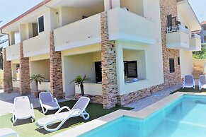 Villa Paglianiti - Your Family Residence