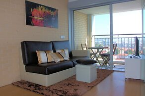 Modern Studio in Estadio do Dragão