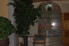 Hotel Emperador Maximiano Herculeo