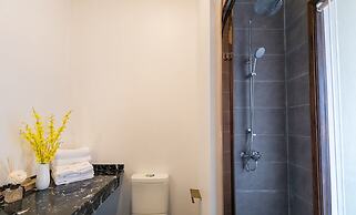 Yi Garden Cultural Hotel Disney Branch