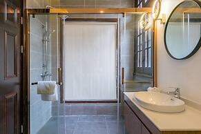 Yi Garden Cultural Hotel Disney Branch