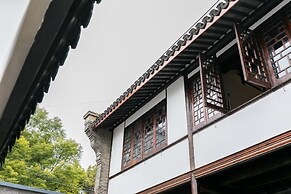 Yi Garden Cultural Hotel Disney Branch