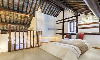 Yi Garden Cultural Hotel Disney Branch