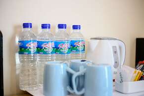 La Cecile Hotel and Cafe Komodo