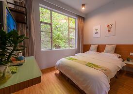 Yangshuo 9 Time Hotel