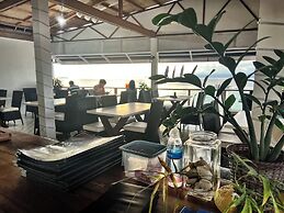 Neptune Diving Resort Moalboal