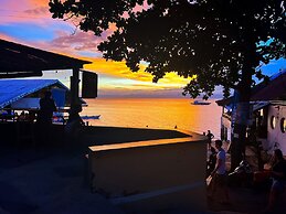 Neptune Diving Resort Moalboal