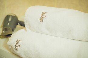 Inndays Apartment on Buninskaya Alleya