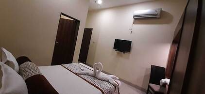 Vijaya Tej Clarks Inn