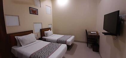 Vijaya Tej Clarks Inn