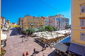 Main Street Apartments