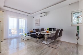 Luxury Apartments Kostrena