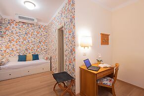 Hotel Majestic by LVG Hotel Collection