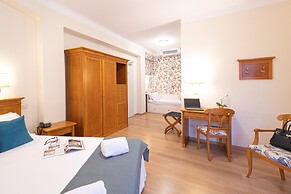 Hotel Majestic by LVG Hotel Collection