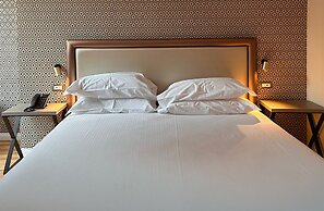 Caruso Place Boutique & Wellness Suites