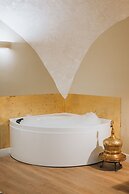 Caruso Place Boutique & Wellness Suites