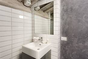 Beautiful Terrace Serragli