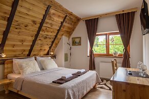 Rustic Lodge Plitvice