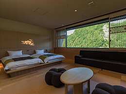 Okuhita Onsen Umehibiki