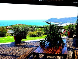 Comino Alto Agriturismo e  Appartamenti