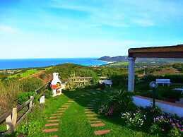 Comino Alto Agriturismo e  Appartamenti