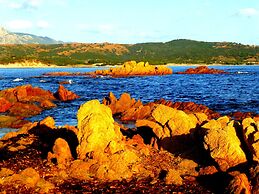 Comino Alto Agriturismo e  Appartamenti