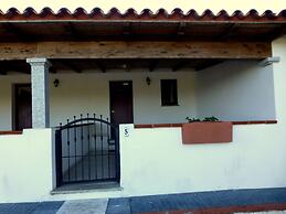 Comino Alto Agriturismo e  Appartamenti