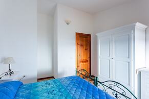 Comino Alto Agriturismo e  Appartamenti