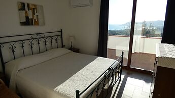 Comino Alto Agriturismo e  Appartamenti