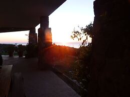 Comino Alto Agriturismo e  Appartamenti