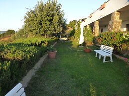 Comino Alto Agriturismo e  Appartamenti