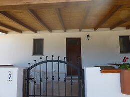 Comino Alto Agriturismo e  Appartamenti