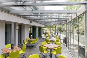 numberOne Hotel