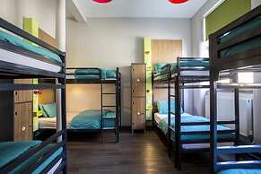 Kick Ass Greyfriars - Adults Only - Hostel
