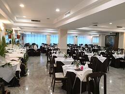 Hotel Borgo Marina
