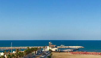 Hotel Borgo Marina